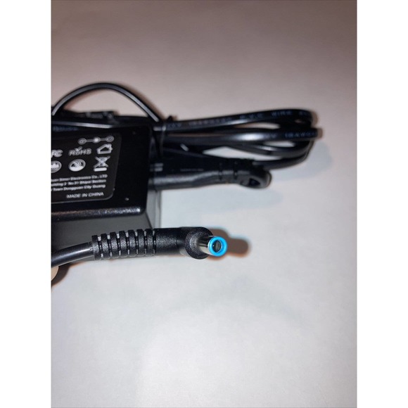 Replacement AC Adapter Charger 45W 100-240V, 19.5V 2.31A Model: SK90A195231 - Picture 2 of 3